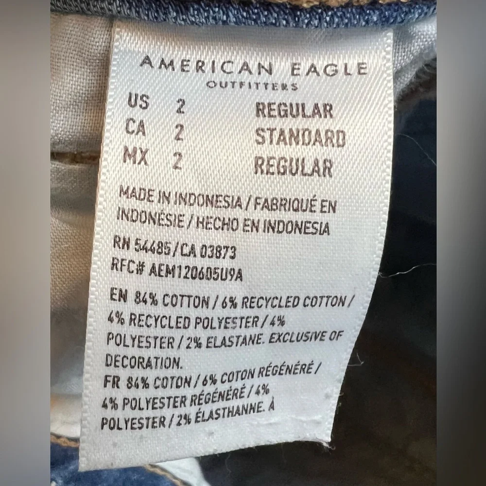 American Eagle Next Level Stretch High Rise Skinny Kicks Size 2 Reg Distressed